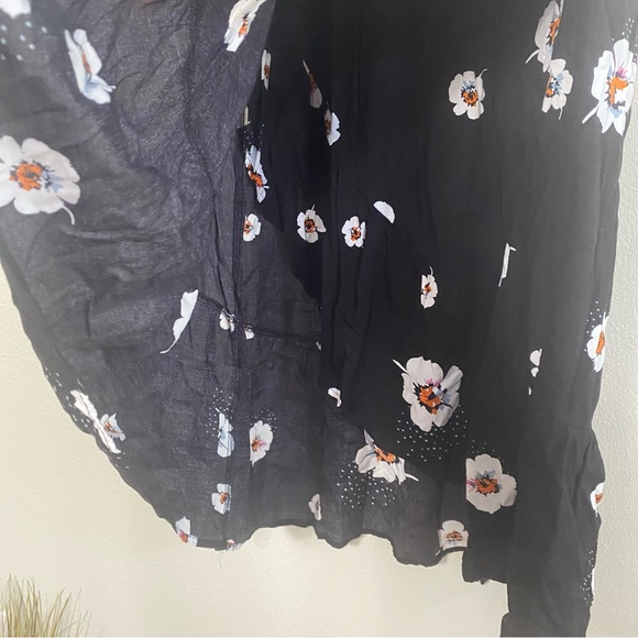 Floral midi high low dress. Size: small w48 - Picture 12 of 14